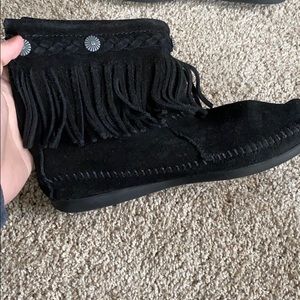 Minnetonka Ankle Boots - 7